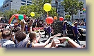 San-Francisco-Pride-Parade (35) * 1280 x 720 * (154KB)
